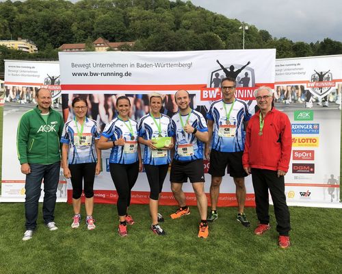 Hallo Hall! Eure Fotos sind online.